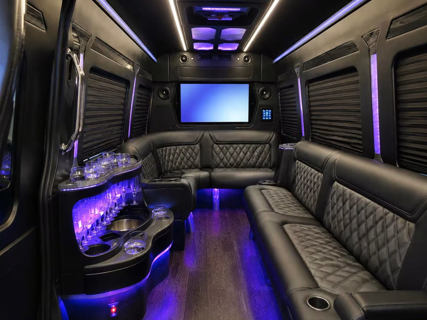 for easy airport transfers to john wayne airport santaanacharterbus com has you covered