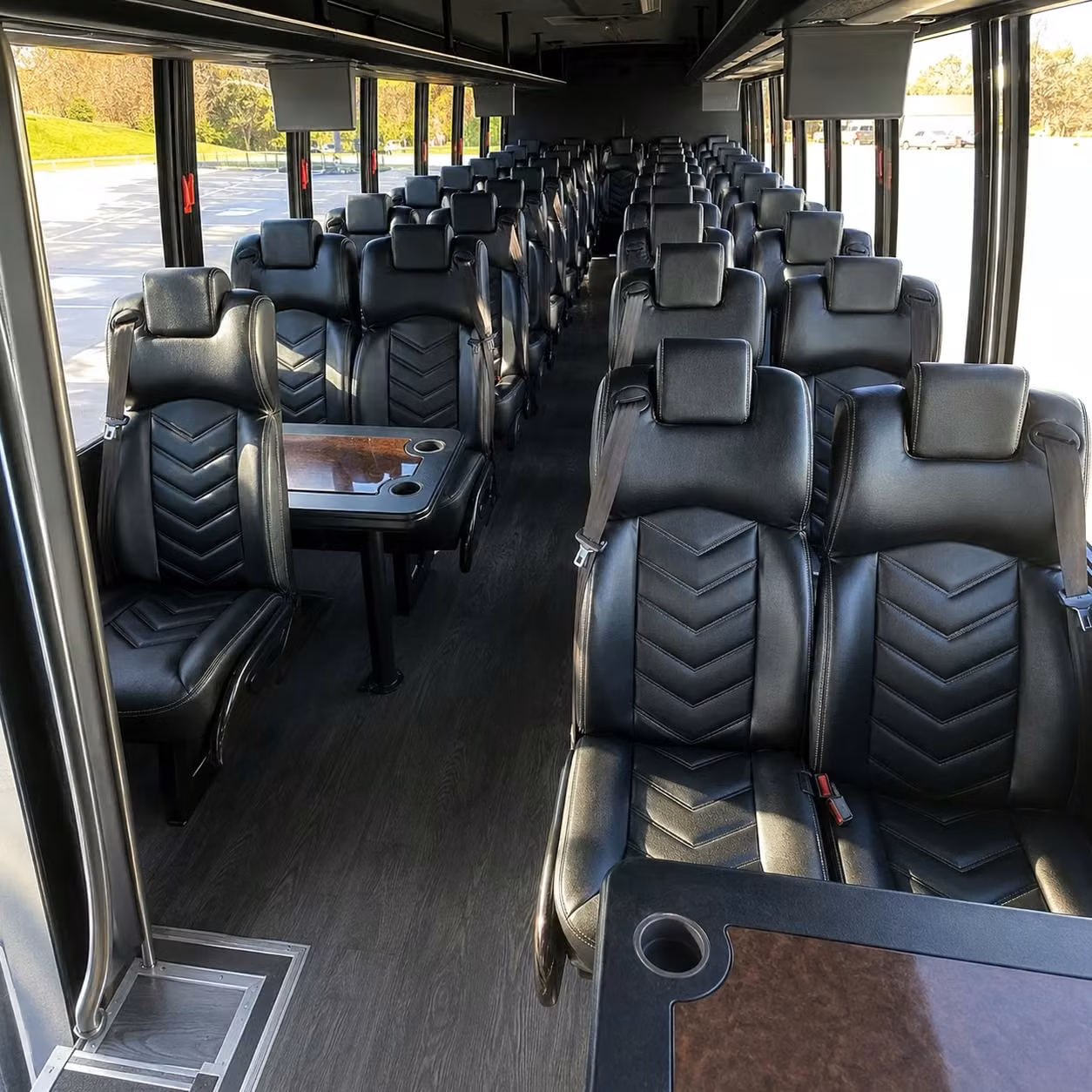 santa ana 18 passenger minibus rental