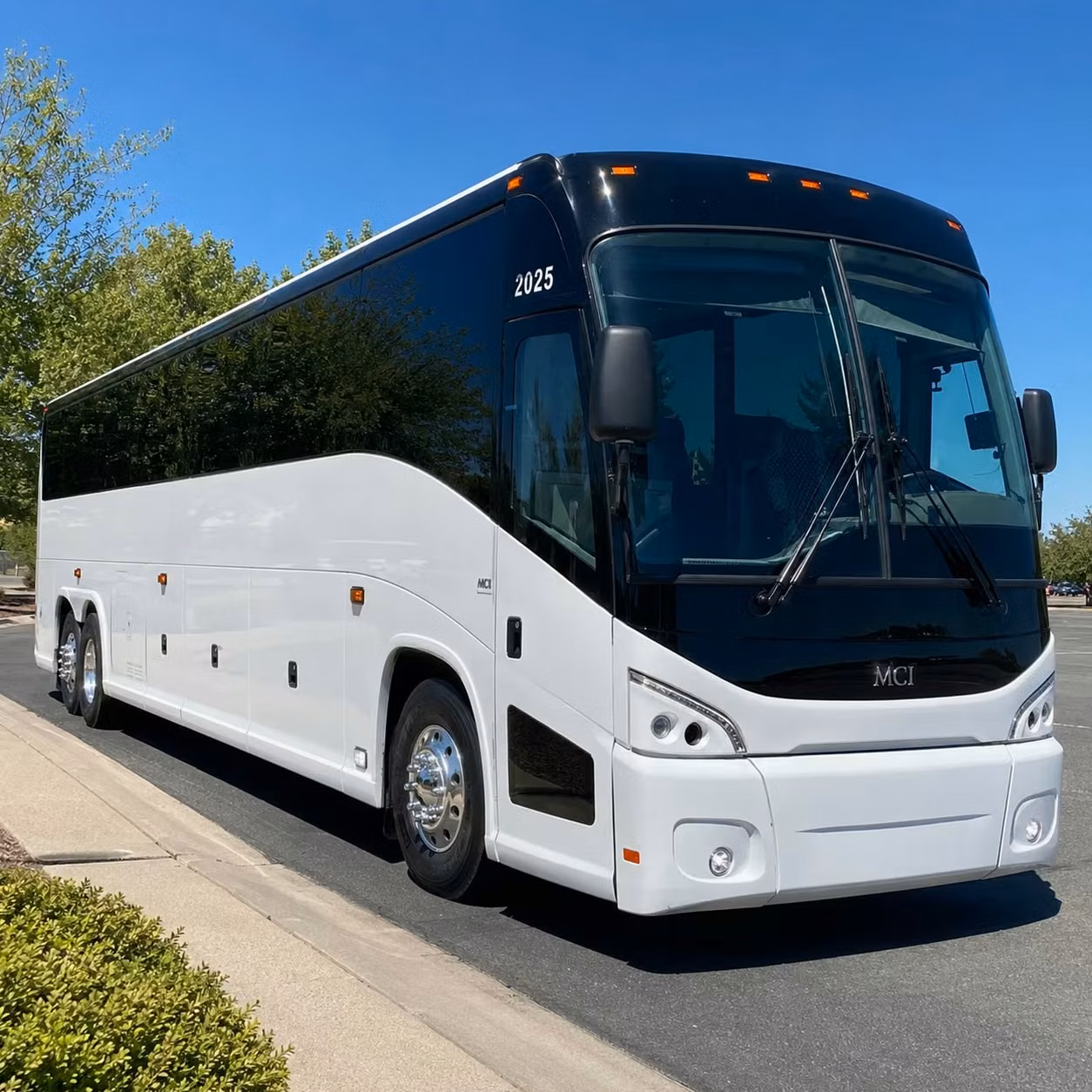 santaanacharterbus com connects santa ana groups with long distance transportation to the grand canyon yosemite and beyond