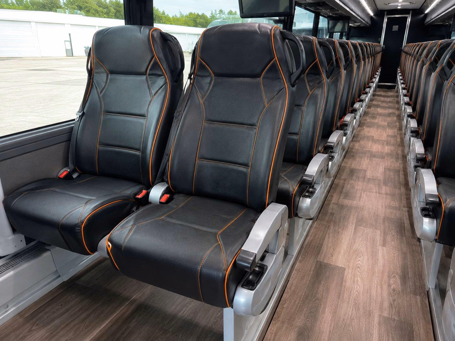 sports team fan charter bus rentals in santa ana