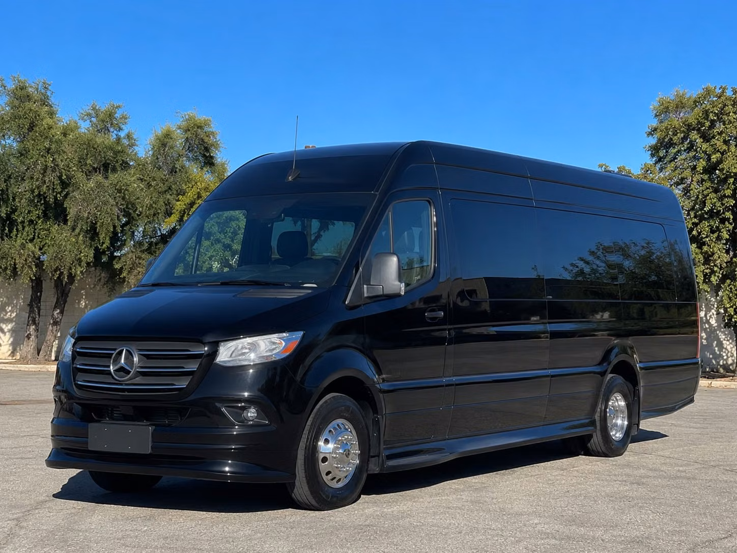 transportation serving santa ana and nearby cities